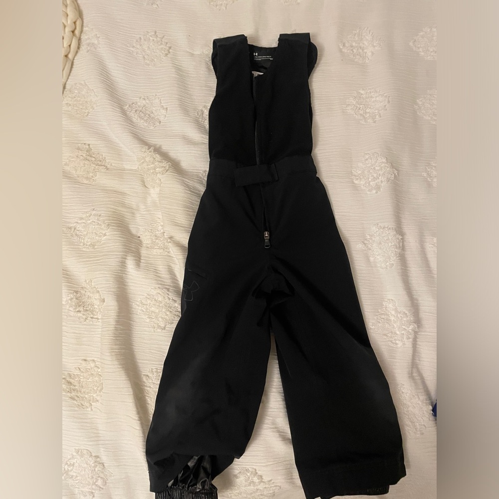 Under Armour boys snow/ski pants